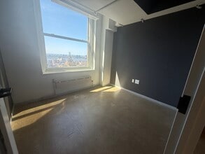 1501 Broadway, New York, NY for lease Interior Photo- Image 2 of 5