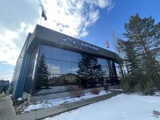 Plus de détails pour 6707 46 Av, Ponoka, AB - Industriel à vendre