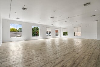 1200 4th Ave N, Nashville, TN for lease Interior Photo- Image 1 of 3
