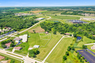 Plus de détails pour 2108 Lawrence Dr, De Pere, WI - Terrain à vendre