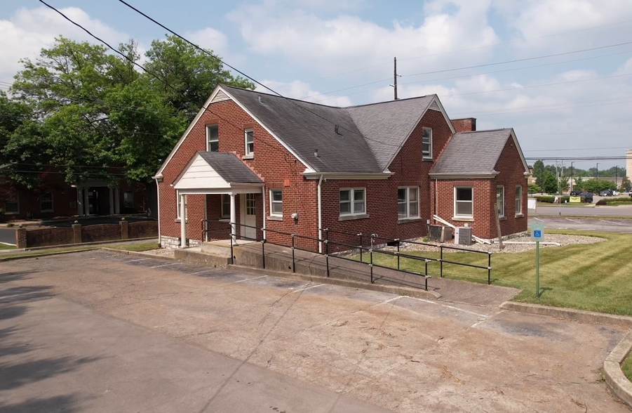 1950 Nicholasville Rd, Lexington, KY à louer - Photo du b timent - Image 3 de 14