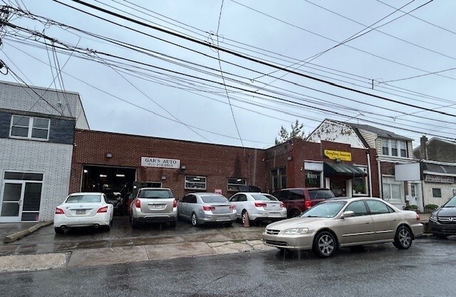 10 E Glenolden Ave, Glenolden, PA à vendre - Photo du bâtiment - Image 2 de 4