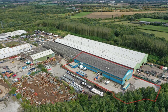 Plus de détails pour Neills Rd, St Helens - Industriel à louer