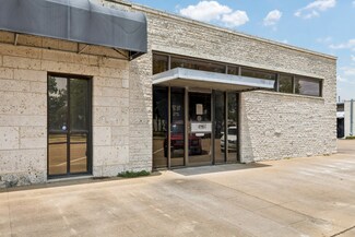 Plus de détails pour 910 4th St, Rosenberg, TX - Bureau à vendre