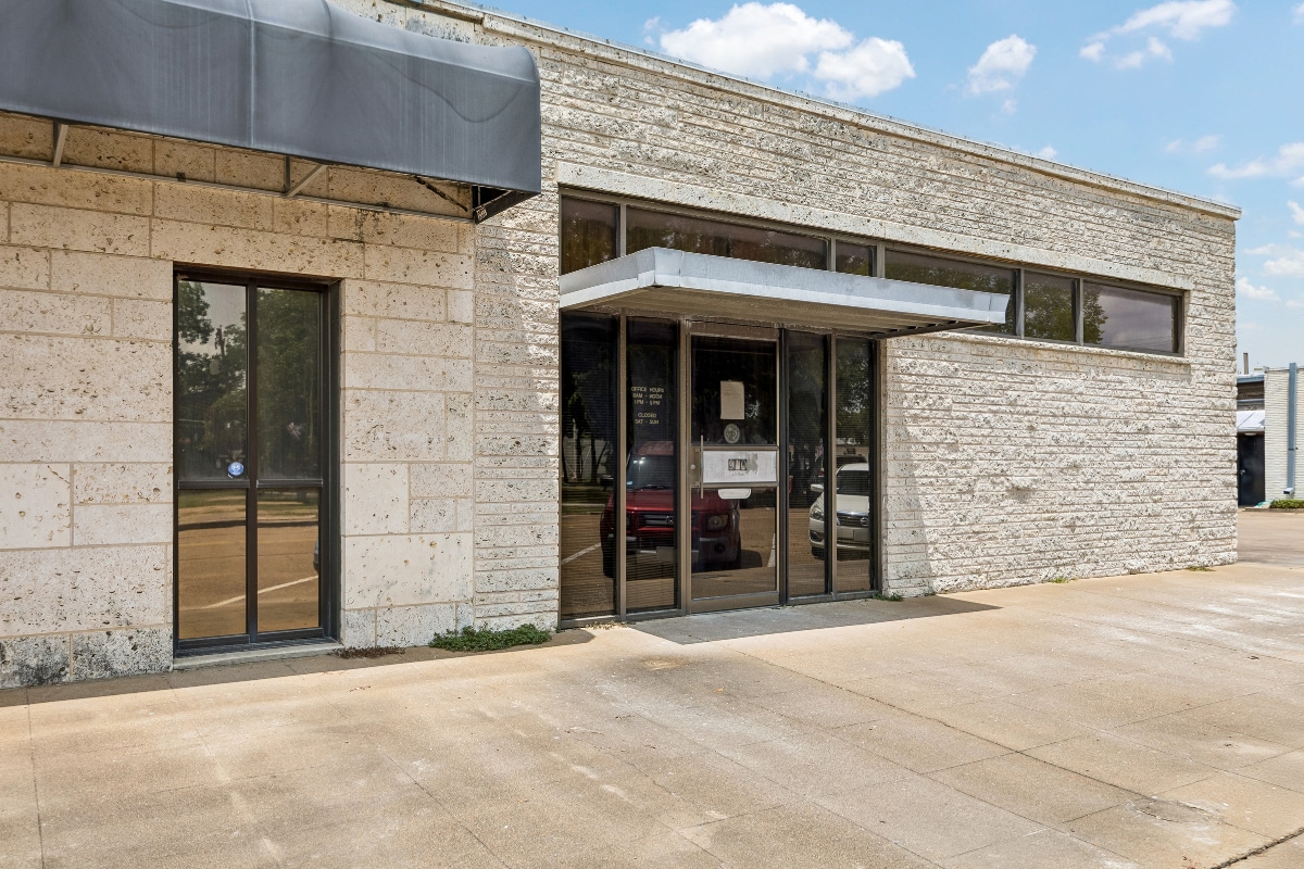 910 4th St, Rosenberg, TX for sale Primary Photo- Image 1 of 6