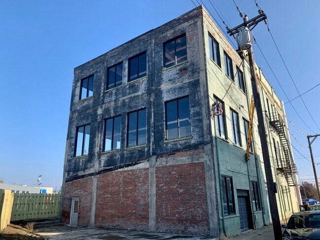 More details for 4101 Montgomery Rd, Norwood, OH - Retail for Sale