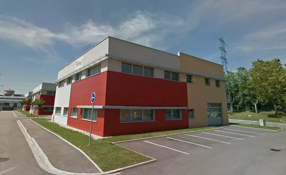 Office in Saint-Priest for lease Building Photo- Image 1 of 4