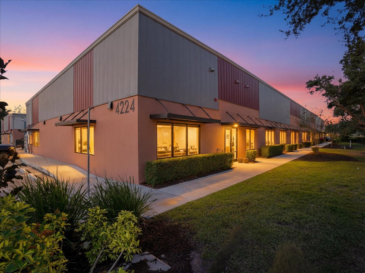 4224 Solutions Ln, Bradenton, FL for sale Primary Photo- Image 1 of 31
