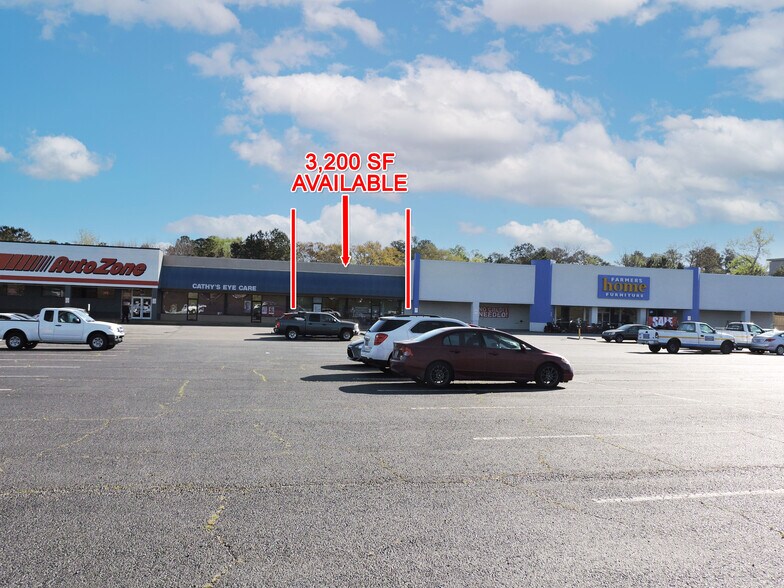 1841 N Columbia St, Milledgeville, GA for lease - Primary Photo - Image 1 of 4