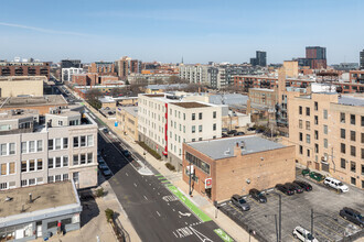 1016 W Jackson Blvd, Chicago, IL - AERIAL  map view