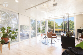 2612 J St, Sacramento, CA à louer Photo intérieure- Image 2 de 6