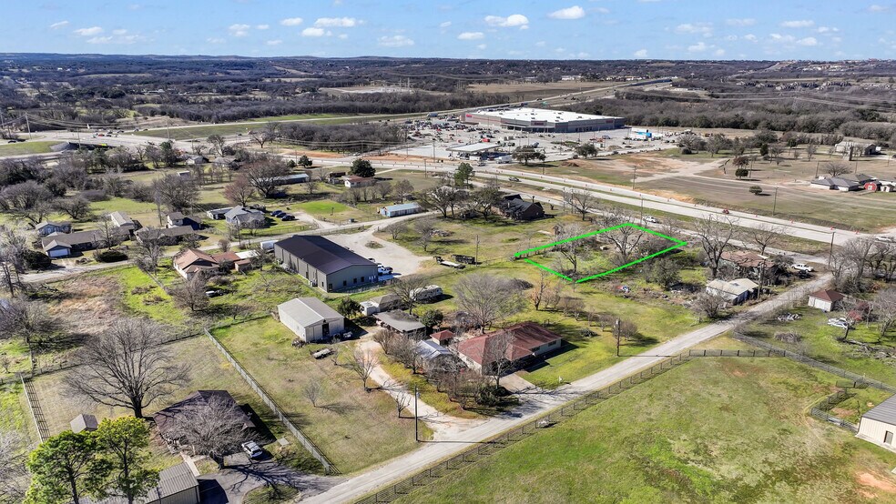 217 Center Point Rd, Weatherford, TX à vendre - Photo du bâtiment - Image 2 de 3