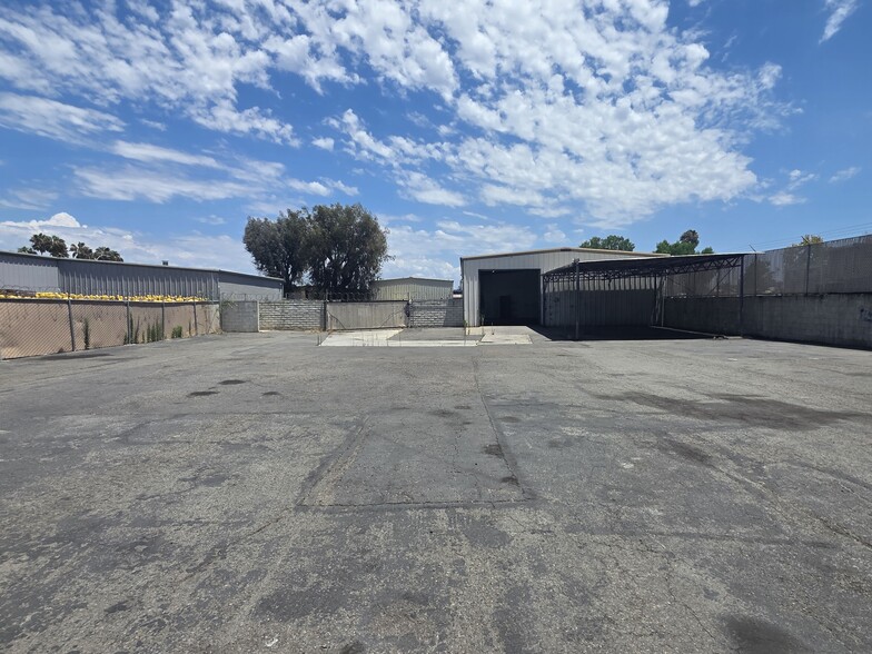 605 Venture St, Escondido, CA for lease - Building Photo - Image 3 of 8
