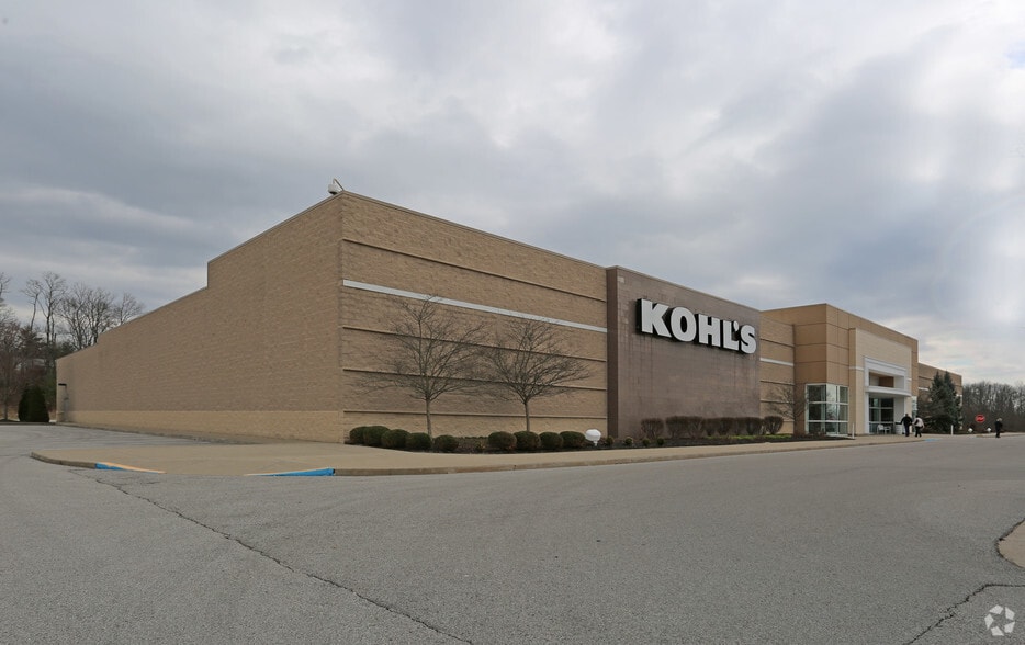 625-635 Chestnut Dr, Walton, KY for lease - Primary Photo - Image 3 of 13