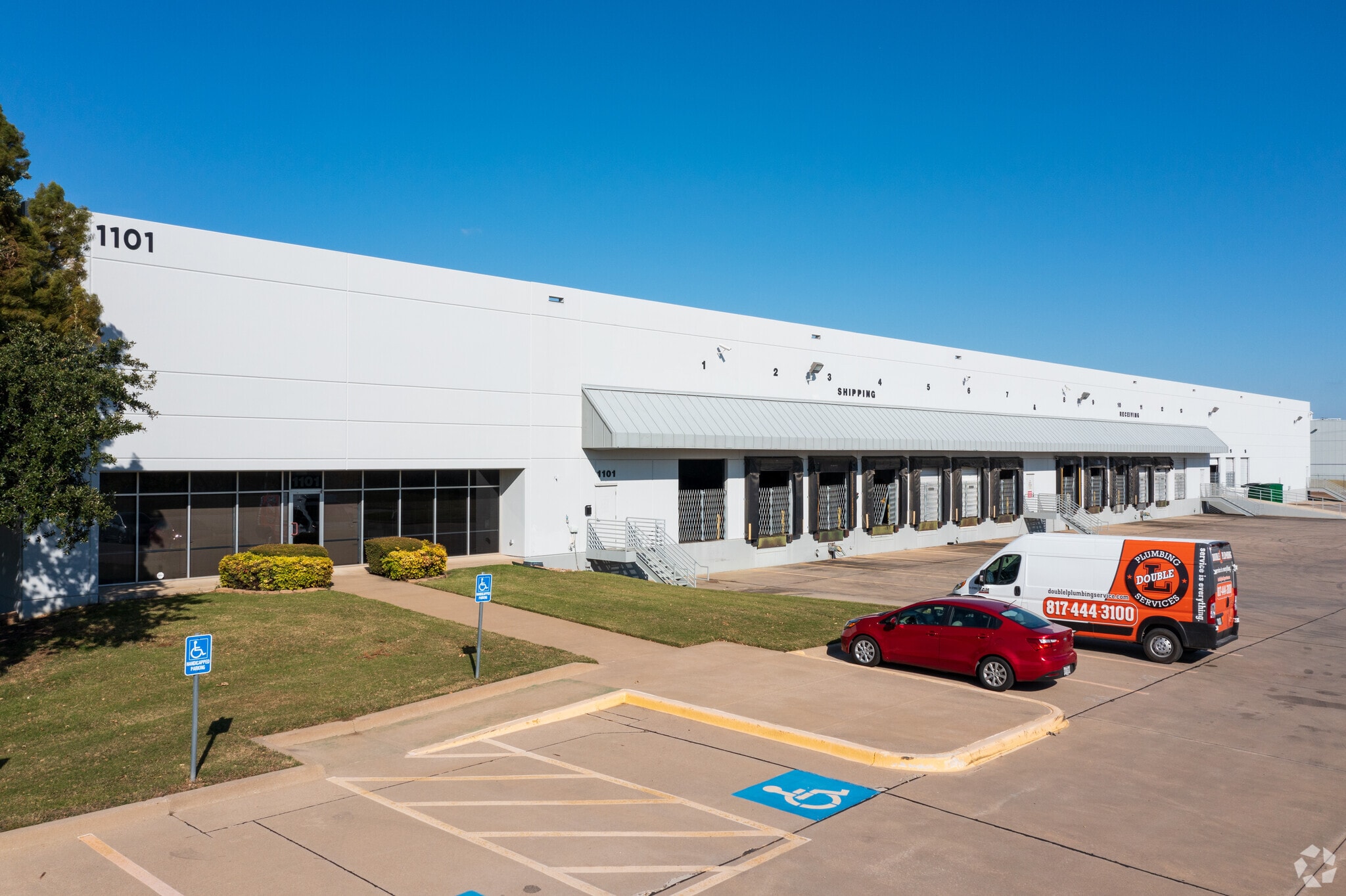 1101 John Burgess Dr, Fort Worth, TX for lease Primary Photo- Image 1 of 6