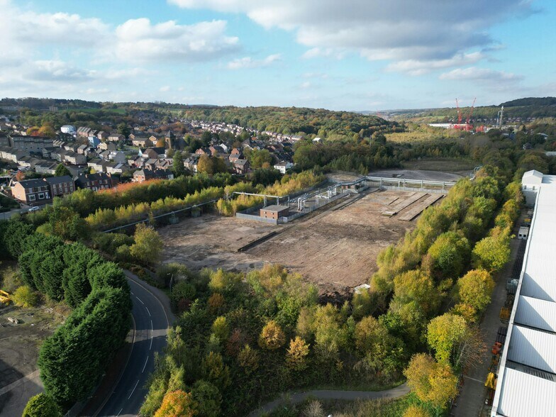Barrow Rd, Sheffield à louer - Aérien - Image 1 de 6