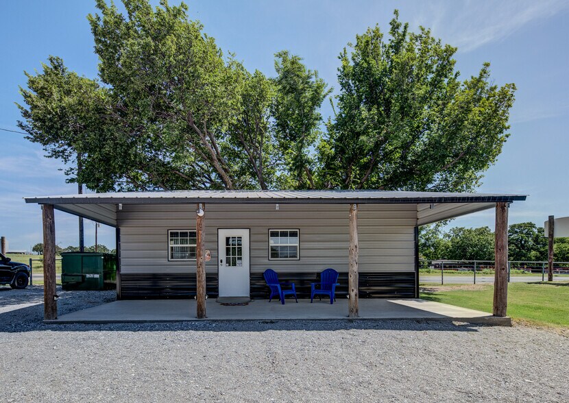 817 FM 1810, Decatur, TX à vendre - Photo du bâtiment - Image 2 de 22