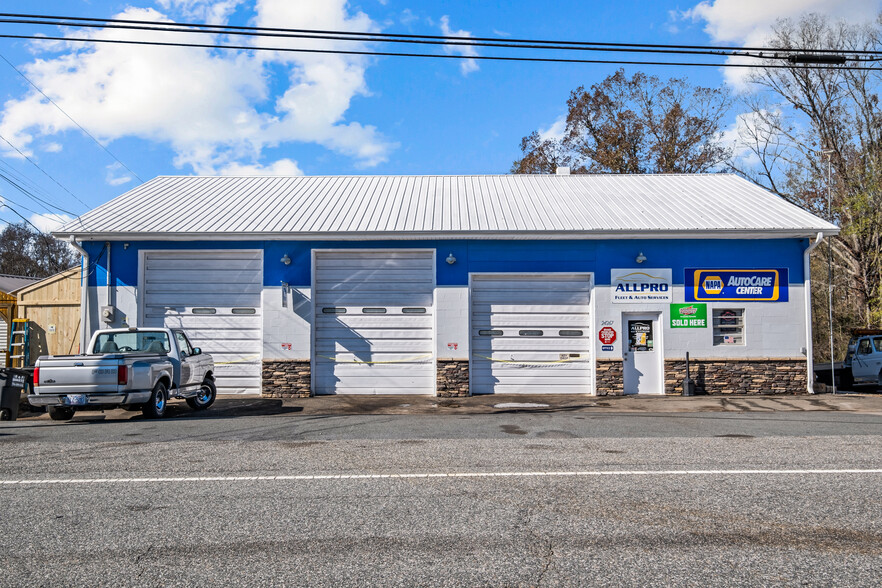 24267 Old Aquadale Rd, Albemarle, NC for sale - Primary Photo - Image 1 of 1