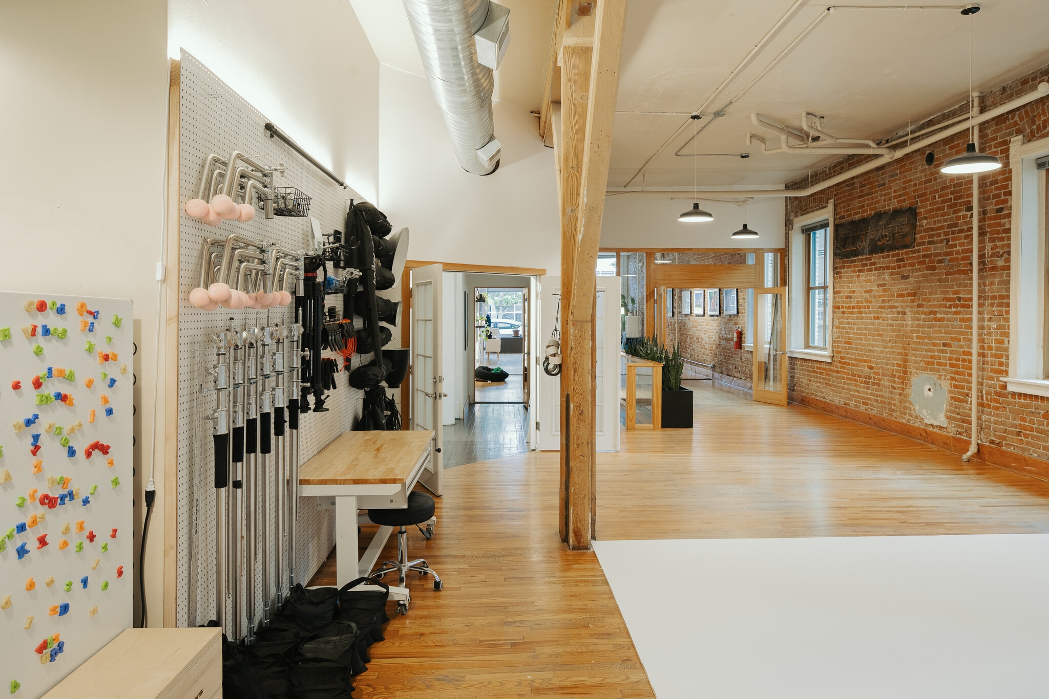 2031-2033 Curtis St, Denver, CO à louer Photo intérieure- Image 1 de 4