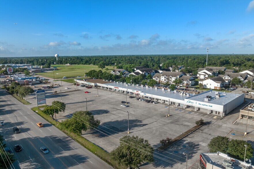 18311-18433 Kuykendahl Rd, Spring, TX à louer - Photo du bâtiment - Image 1 de 8