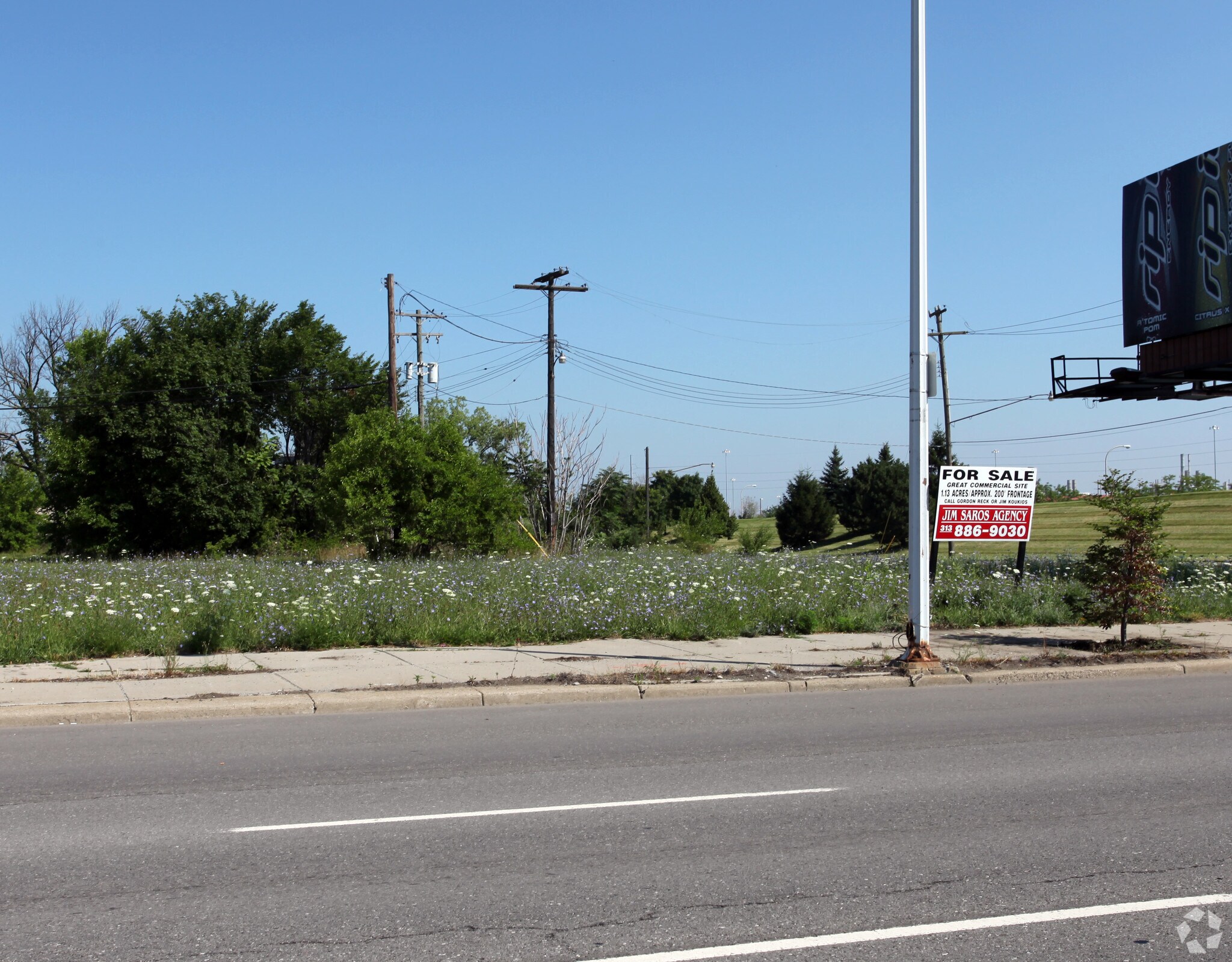 10536 Jefferson Ave, Detroit, MI à vendre Photo principale- Image 1 de 2