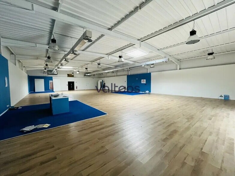 Flex in Portet-sur-Garonne for lease - Interior Photo - Image 3 of 5