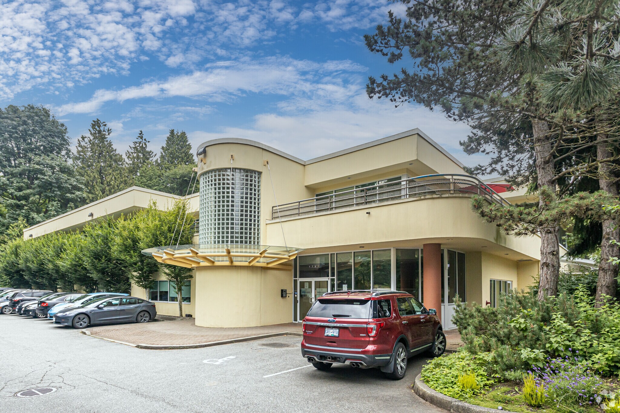 1781 W 75th Ave, Vancouver, BC à vendre Photo principale- Image 1 de 1