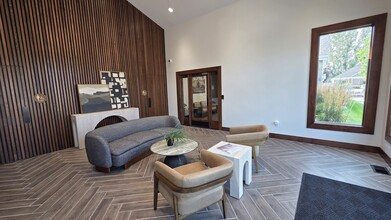 1570 Elk Creek Dr, Idaho Falls, ID for lease Interior Photo- Image 2 of 8