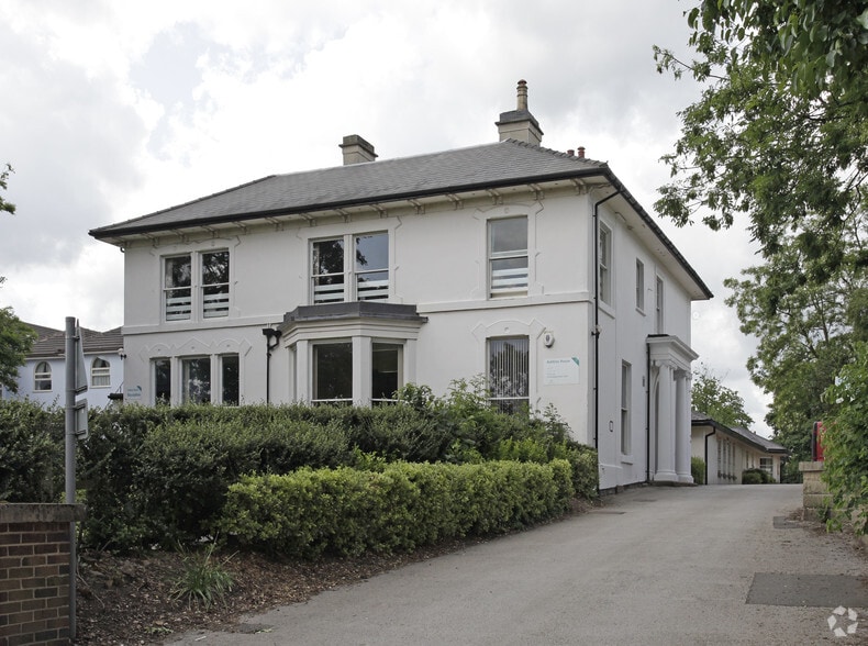 218-218a Osmaston Rd, Derby à vendre - Photo du bâtiment - Image 2 de 7