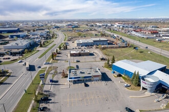 4575 25th St SE, Calgary, AB - AERIAL  map view - Image1