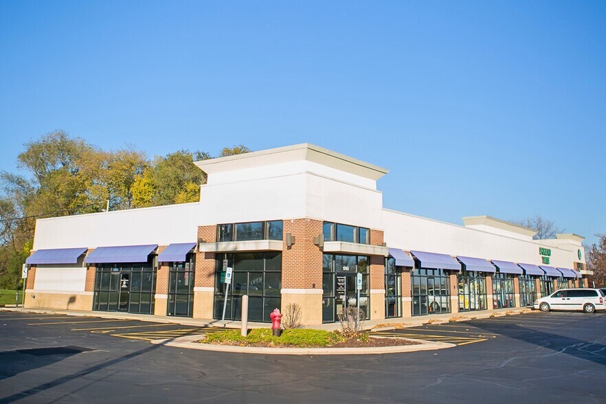 1746 Us-20, Belvidere, IL à louer - Photo du bâtiment - Image 2 de 3