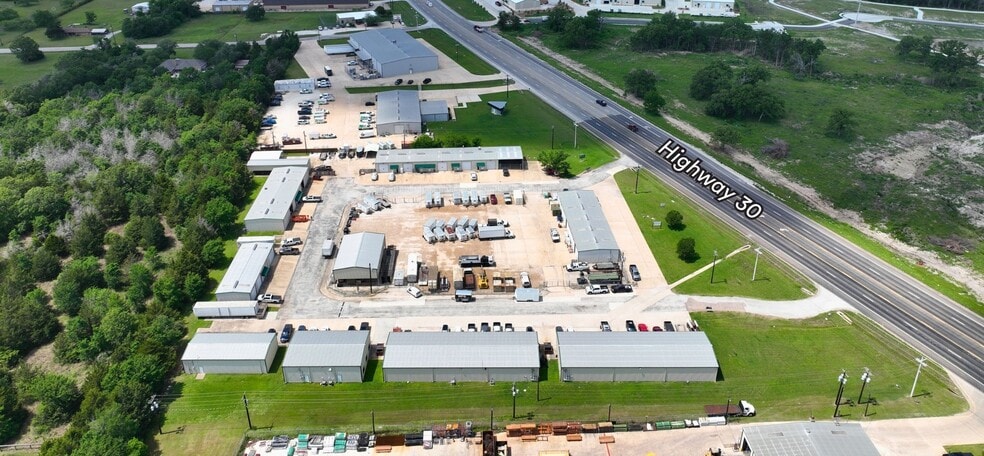 10500 State Highway 30, College Station, TX for lease - Building Photo - Image 2 of 4