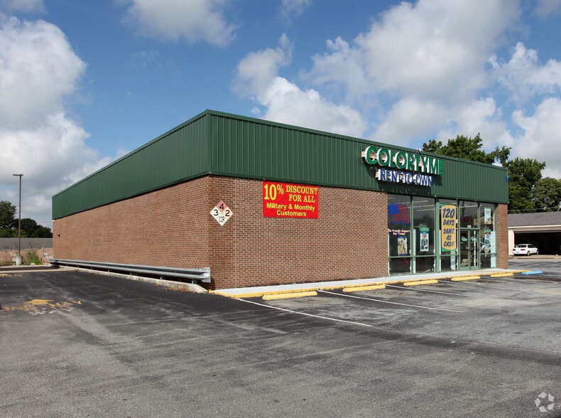 2600 E Ash St, Goldsboro, NC for lease - Building Photo - Image 2 of 7