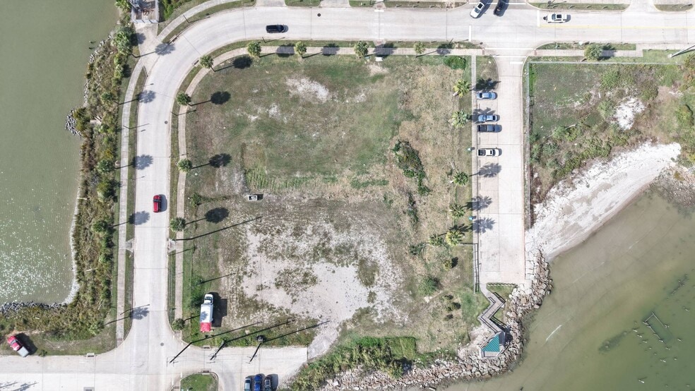 10th Street, Seabrook, TX for sale - Building Photo - Image 2 of 7