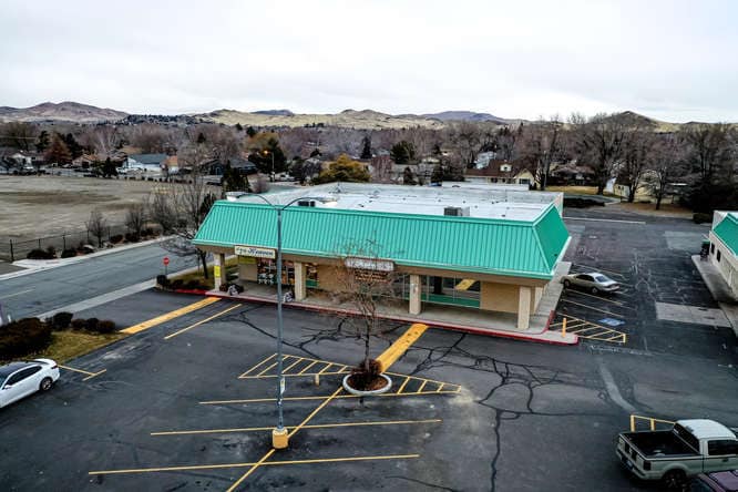 500-690 E Prater Way, Sparks, NV for lease - Building Photo - Image 2 of 7