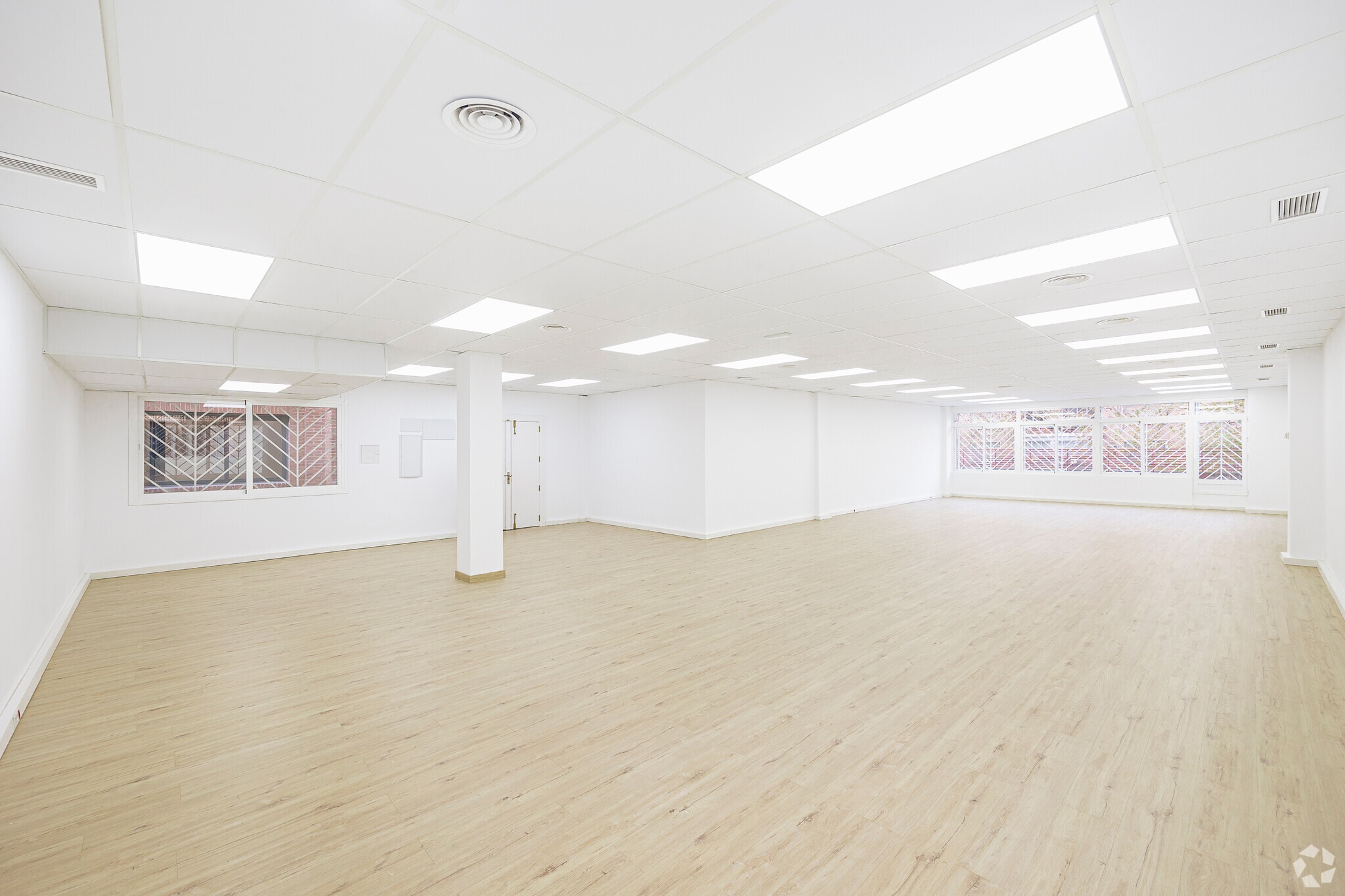 Calle Orense, 20, Madrid, Madrid for sale Interior Photo- Image 1 of 3