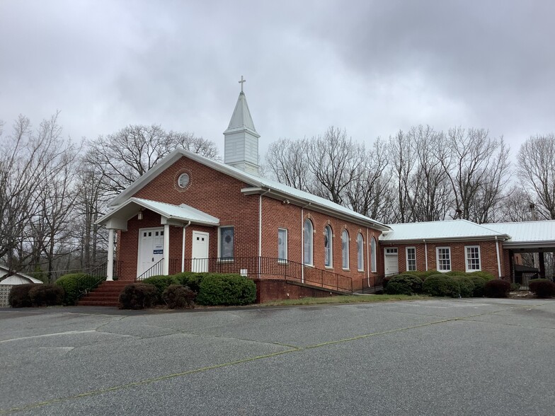 605 Clarksbury Church Rd, Thomasville, NC for sale - Primary Photo - Image 1 of 1