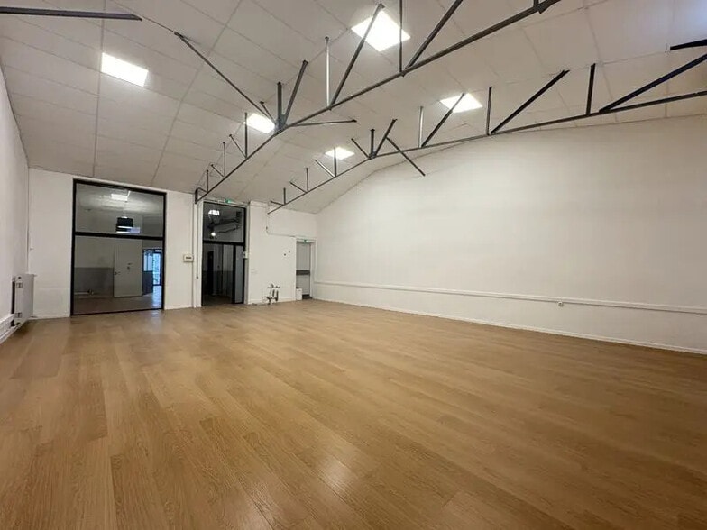 Bureau dans Lyon à louer - Photo intérieure - Image 3 de 9