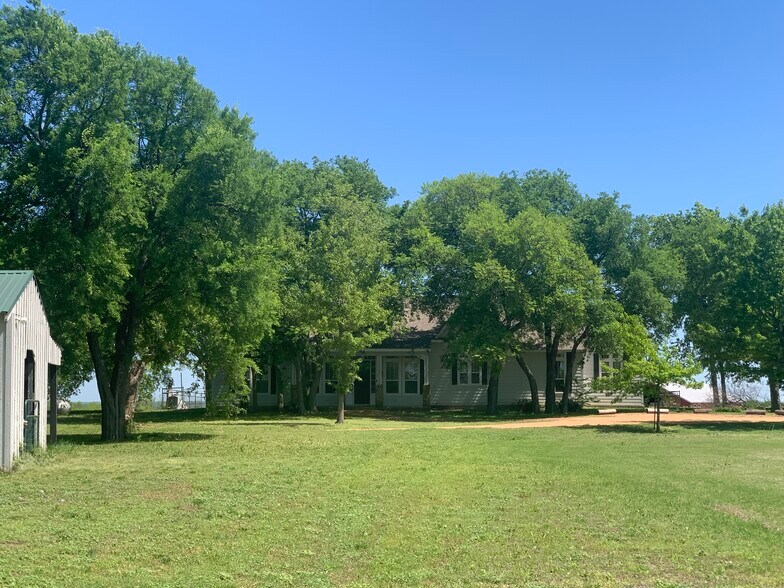 5518 County Road 126, McKinney, TX à louer - Photo du bâtiment - Image 1 de 21