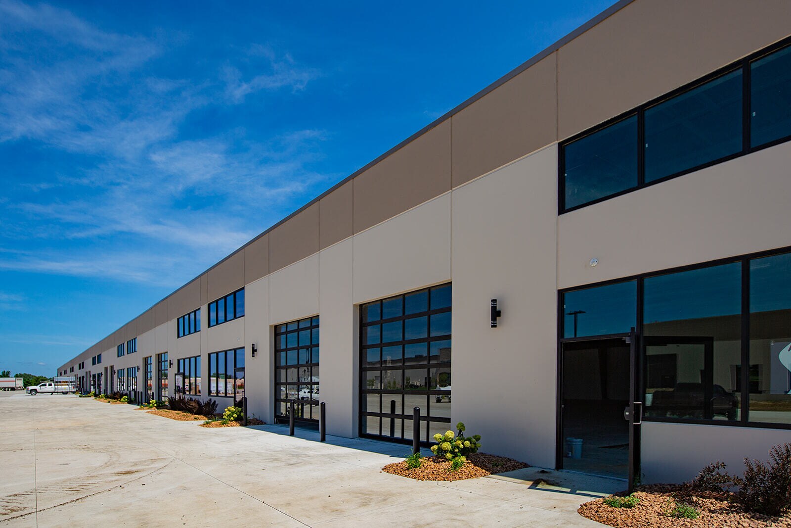 4701 NW Urbandale Dr, Urbandale, IA à louer Photo principale- Image 1 de 16