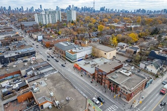 955-957 Bloor St, Toronto, ON - Aerial  map view