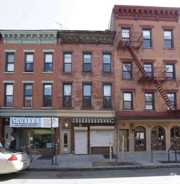 219 Smith St, Brooklyn, NY à vendre - Photo du bâtiment - Image 1 de 1