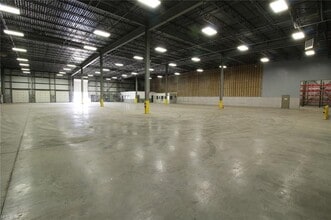 60791 Southgate Parkway, Byesville, OH for lease Interior Photo- Image 2 of 26
