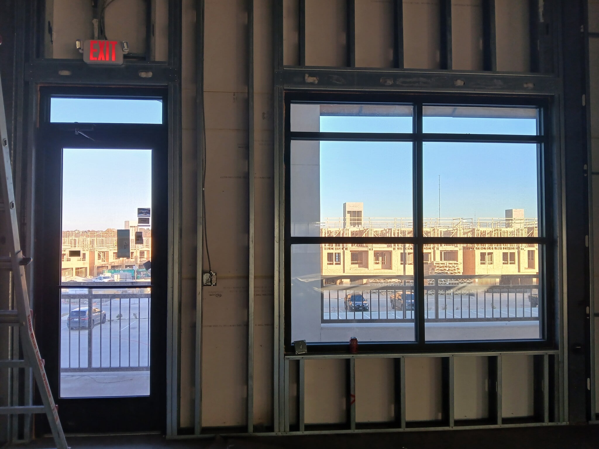 4041 S Custer Rd, McKinney, TX for lease Interior Photo- Image 1 of 7