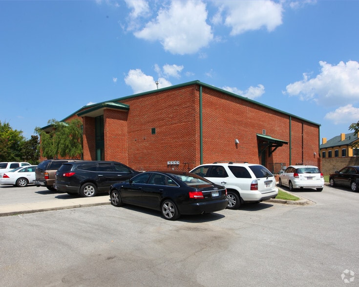 415 Church St, Huntsville, AL for sale - Primary Photo - Image 1 of 11