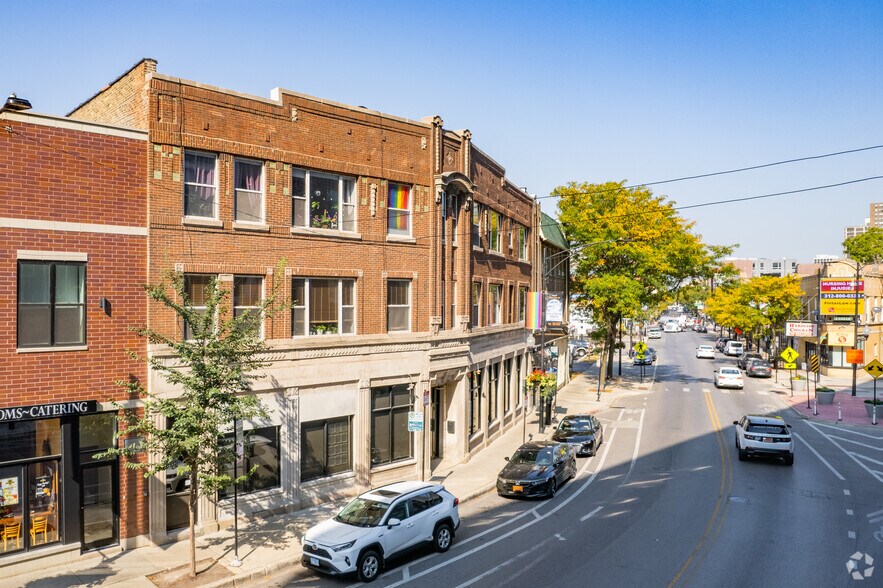 3916 N Broadway St, Chicago, IL à vendre - Photo du bâtiment - Image 2 de 15