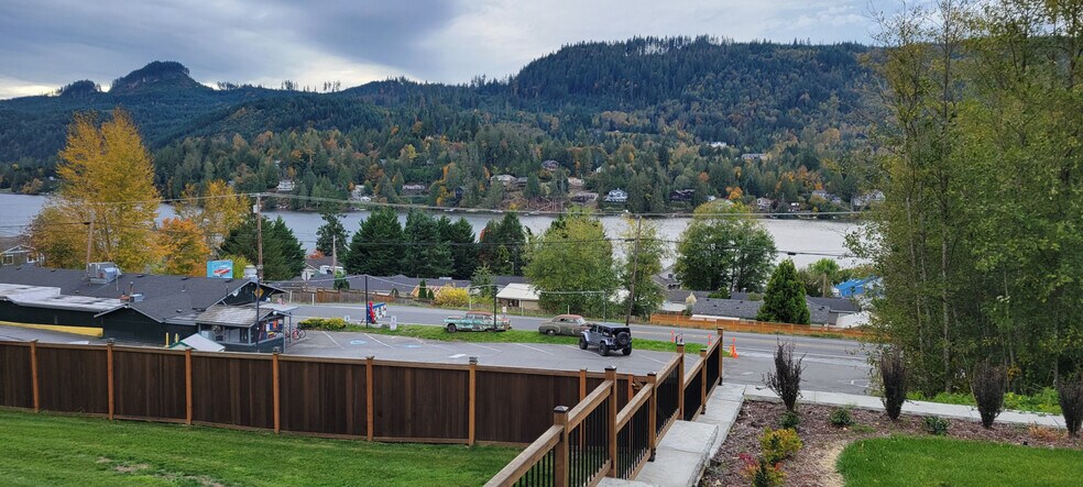 18247 Highway 9, Mount Vernon, WA à vendre - Photo du bâtiment - Image 3 de 17