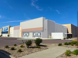 Plus de détails pour 2420-2440 S Lorraine Pl, Sioux Falls, SD - Commerce de détail à louer