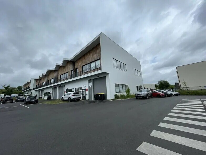 83 Rue Maurice Berteaux, Montmagny à vendre - Photo du bâtiment - Image 2 de 4