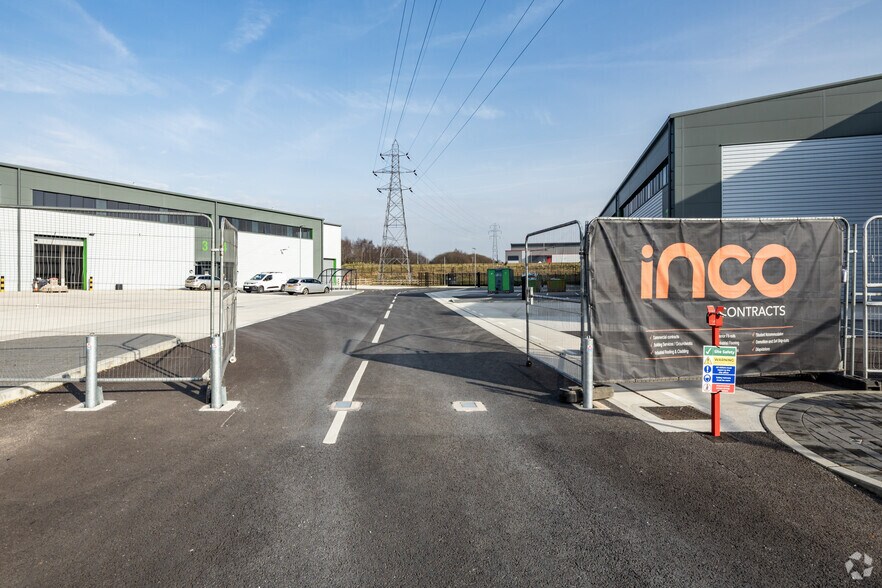 Lydia Becker Way, Oldham à louer - Photo du bâtiment - Image 3 de 16